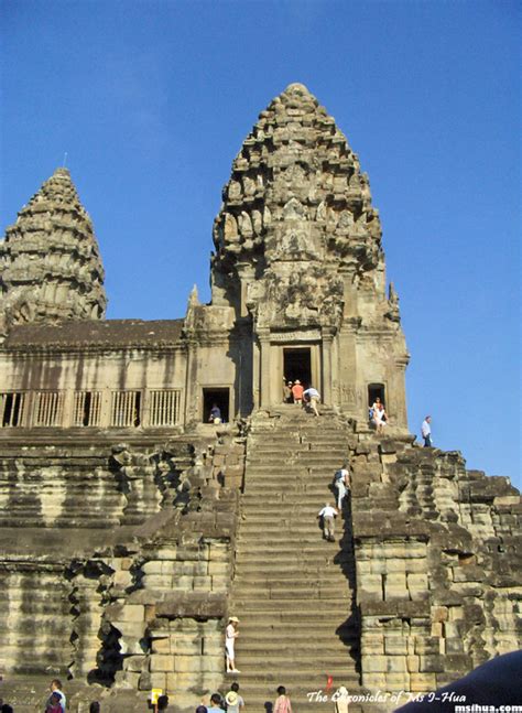 Spotlight: Angkor Wat, Cambodia – An Ancient Temple | Ms I-Hua & The Boy