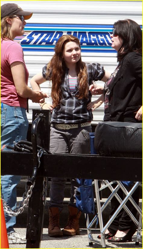 Full Sized Photo of abigail breslin zombieland 07 | Abigail Breslin is Zombieland Zestful | Just ...