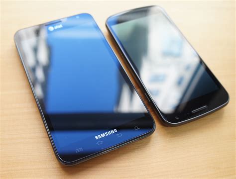 Samsung Galaxy Note Review: First Impressions and Size Comparisons