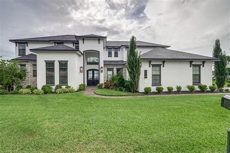 Lakeland, FL Real Estate - Lakeland Homes for Sale | realtor.com®