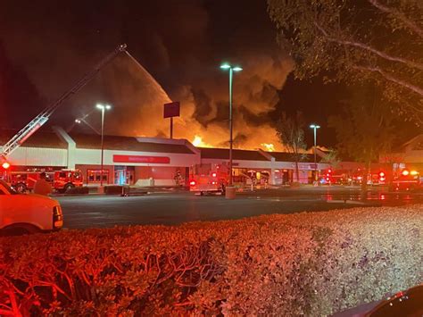 Third-alarm fire erupts in San Bernardino strip mall - VVNG.com - Victor Valley News Group