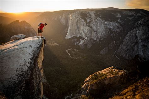 How Alex Honnold free solo climbed Yosemite's El Capitan