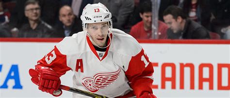 Pavel Datsyuk Won’t Return To The NHL, Signs With Avtomobilist Yekaterinburg In The KHL | The ...