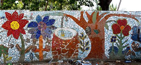 mosaic designs garden - Google Search | Mosaic mural wall, Mosaic ...