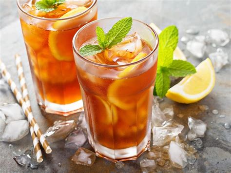 Recipe: Healthy Lemon Iced Tea | Best Health Canada Magazine