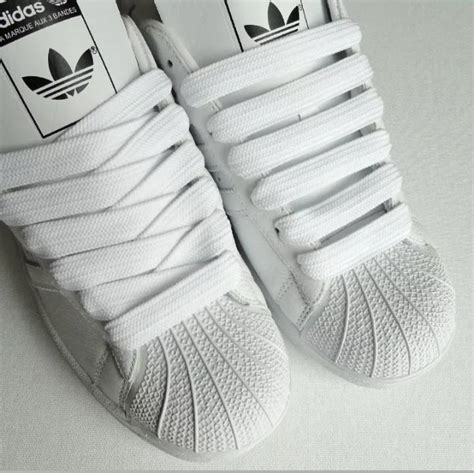 What you guys think of fat shoe laces on the adidas Super Stars? Im thinking about ordering a ...