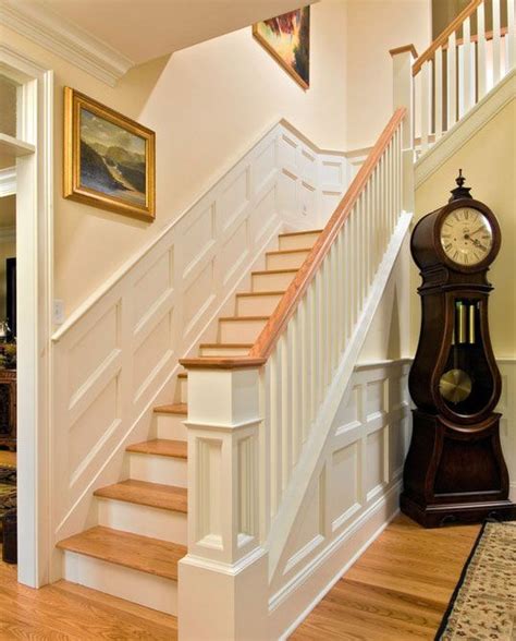 23 Best Wainscoting Ideas for Your Staircase