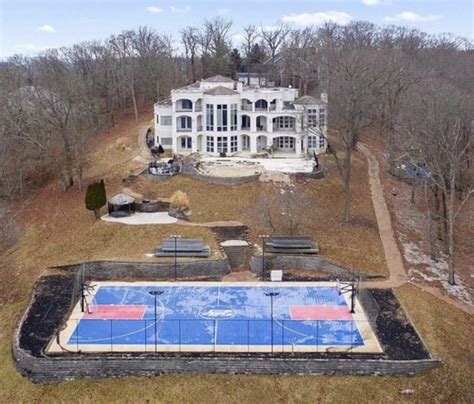 Nelly Mansion – BlackSportsOnline