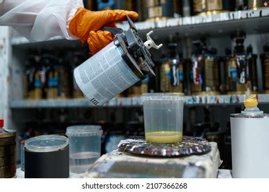 Car Paint Preparation Weighing Ingredients Process Stock Photo 2107366268 | Shutterstock