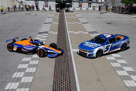 McLaren dévoile la livrée de Kyle Larson pour l'Indy 500 2024