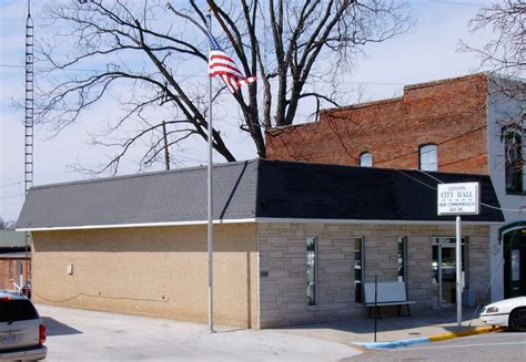 Clinton, Kentucky City Hall | Located on the Hickman County … | Flickr