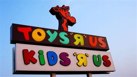 Inside the Rise and Fall of Toys ‘R’ Us - History in the Headlines