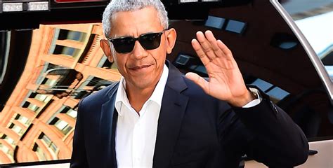 How to Look as Unbelievably Cool as Obama in Sunglasses