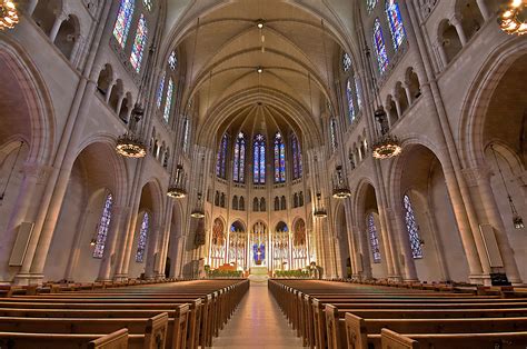 La Historia de elementos arquitectónicos en la Iglesia - Estudio ...