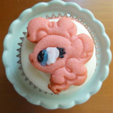 Pinkie Pie cookie cupcakes - justJENN recipes justJENN recipes