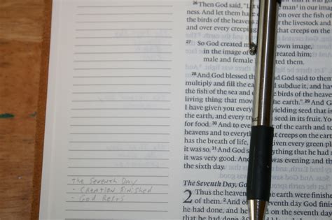 ESV Single Column Journaling Bible Large Print Edition (48) - Bible Buying Guide