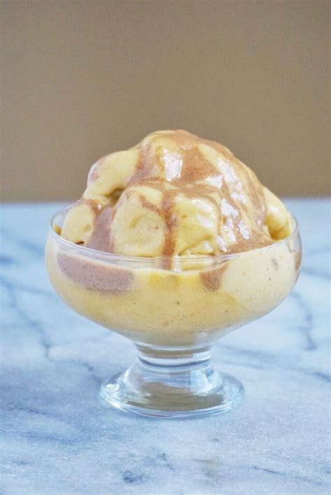 Autumn Pumpkin Spice Ice Cream (Vegan & Gluten Free)