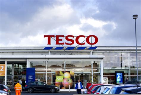 Tesco offers staff private virtual doctor appointments