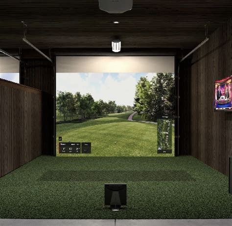 Lyman Orchards Golf Center - Unbeatable Golf Simulator Pricing in Middlefield