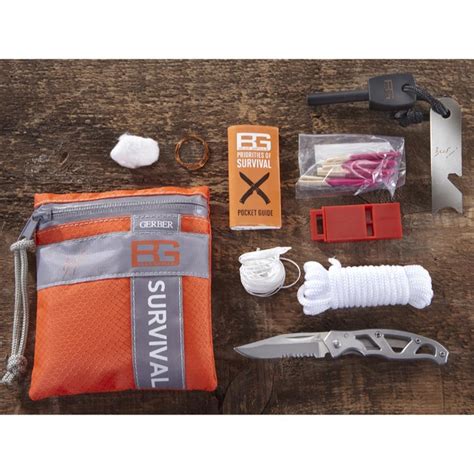 Gerber Bear Grylls Basic Survival Kit - 201905, Fire Starters & Light ...