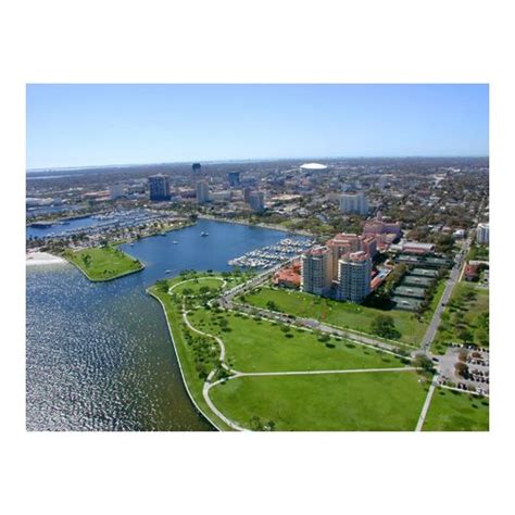 Vinoy Waterfront Park - Travel & Recreation - Downtown St Petersburg - St. Petersburg