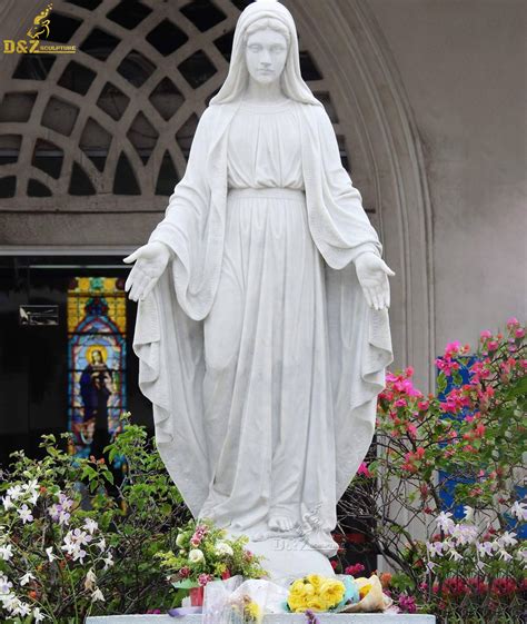 Religious Virgin Mary Statue