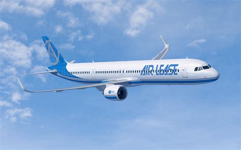 Airbus unveils A321neo aircraft