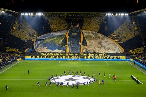 Borussia Dortmund tifo vs Chelsea is an absolute masterpiece