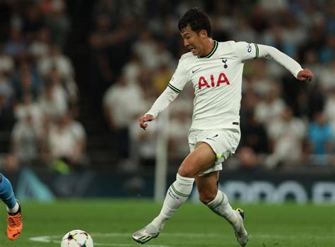 Son Ends Goal Drought as Tottenham Hit Leicester for Six