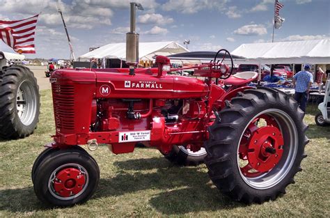 1950 Farmall M | Tractors, Vintage tractors, Farmall