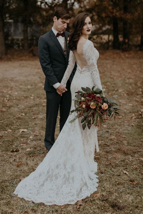 Charming Christmas Tree Farm Wedding Inspiration | Junebug Weddings