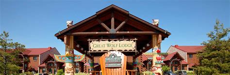 Vacation Packages in 2022 | Niagara Resort | Great Wolf Lodge