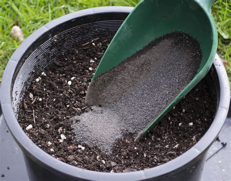 Basalt Rock Dust 10, & 25 Lb. – Our Sacred Garden