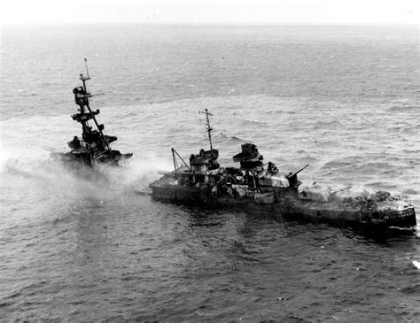 The sinking of USS Salt Lake City (CA-25) on 25 May 1948. [1136 × 875] : r/WarshipPorn