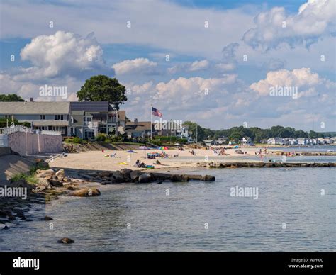 Black point beach niantic east hi-res stock photography and images - Alamy