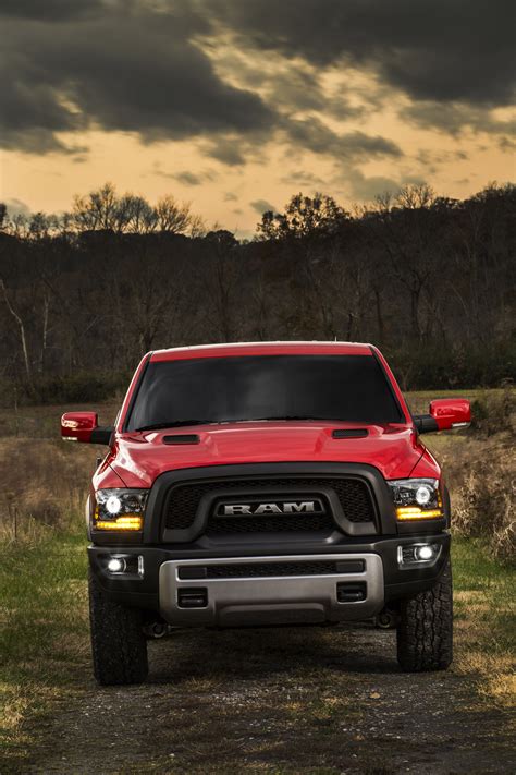 2015 Dodge Ram 1500 Rebel - HD Pictures @ carsinvasion.com