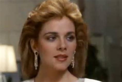 kim-cattrall-mannequin-movie-1987--photo-FC