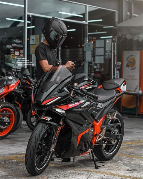 STUNNING BIKE on Instagram: “👨BIKER : AH HAU 🏍BIKE : GPX DEMON GR200R ...