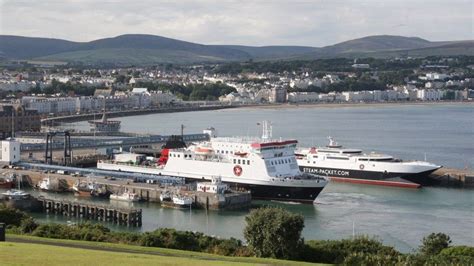 Isle of Man ferry disruption due to Ben-my-Chree repairs - BBC News