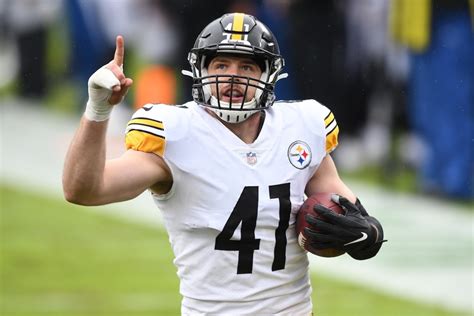 Pittsburgh Steelers LB Robert Spillane Suffers Injury in Pregame ...