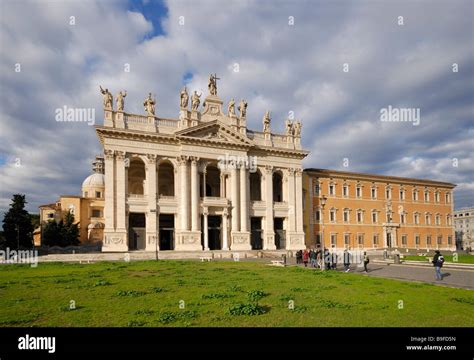 Lateran basilica hi-res stock photography and images - Alamy