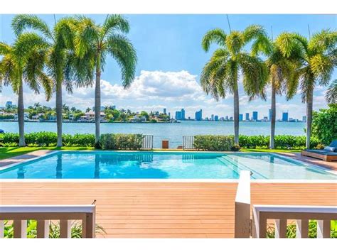 Miami Beach Waterfront Homes Have The Bay As Their Backyard