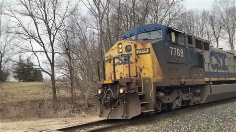 CSX L301 Westward 55th street with CSX YN2 Paint scheme locomotives 12/14/22 - YouTube