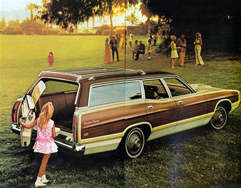 1971 Ford Country Squire Station Wagon | coconv | Flickr