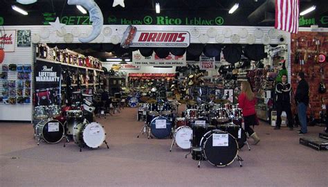 Sam Ash Music in Lyndhurst provides know-how, wide selection ...