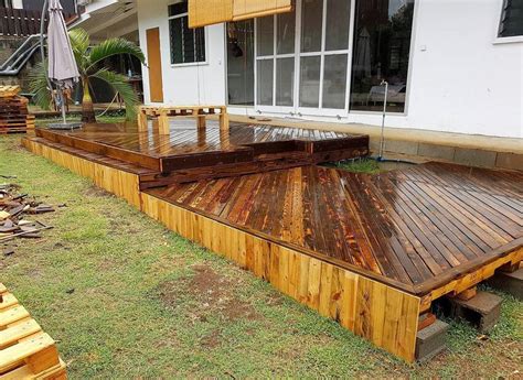 DIY Wooden Pallets Garden Deck Plan | Wood Pallet Furniture | Pallet ...