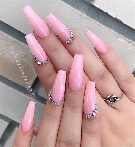 32 Super Cool Pink Nail Designs That Every Girl Will Love | Polish and Pearls | Light pink ...