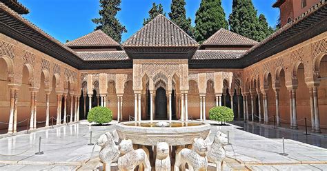 Alhambra Nasrid Palaces Guided Day Tour from Seville - Klook Malaysia