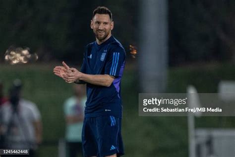 Messi Training Photos and Premium High Res Pictures - Getty Images