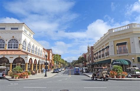 Main Street in Spanish Springs Town Square in The Villages | Villages-News.com